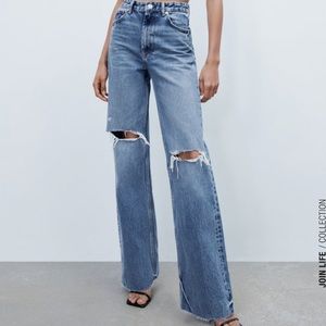 Zara Wide Leg ripped jeans